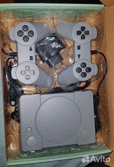 Игровая ретро тв-консоль приставка 620 игр