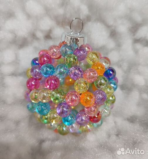 Елочные шары из бусин