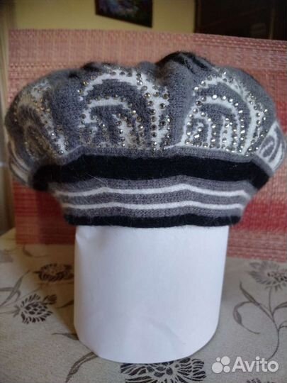 Берет женский