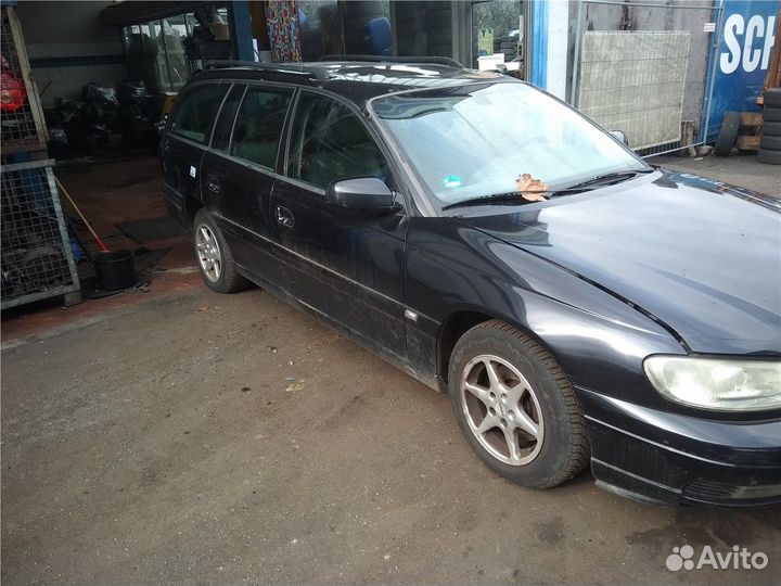 Разбор на запчасти Opel Omega B