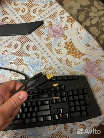 Игровая клавиатура Lenovo механика