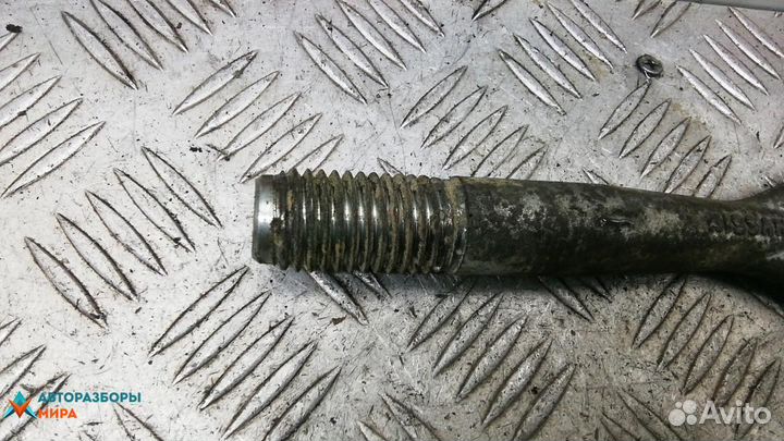 Крюк буксировочный Nissan Qashqai 2007