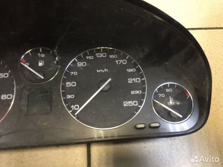 Панель приборов Peugeot 607