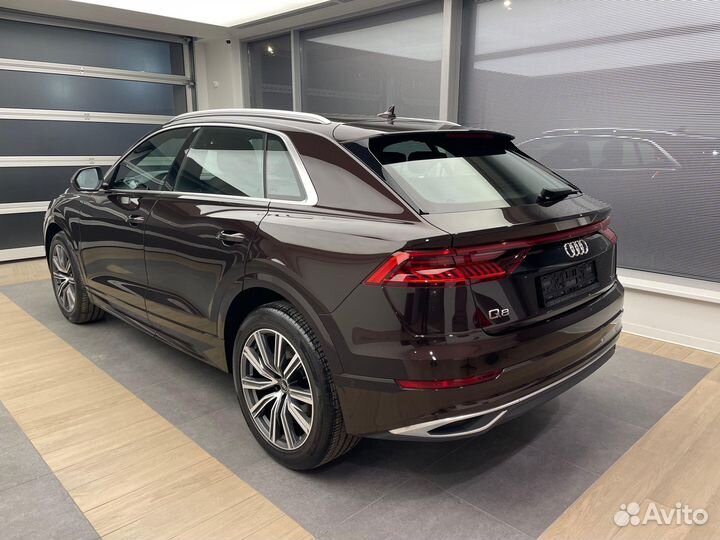 Audi Q8 3.0 AT, 2022