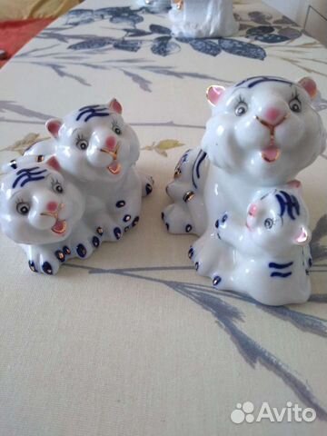 Фарфоровые статуэтки