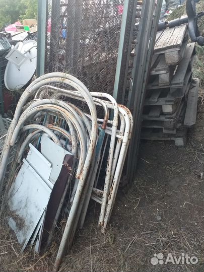 Кровать металлическая
