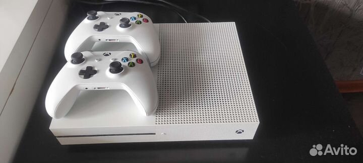 Xbox One s 500 gb