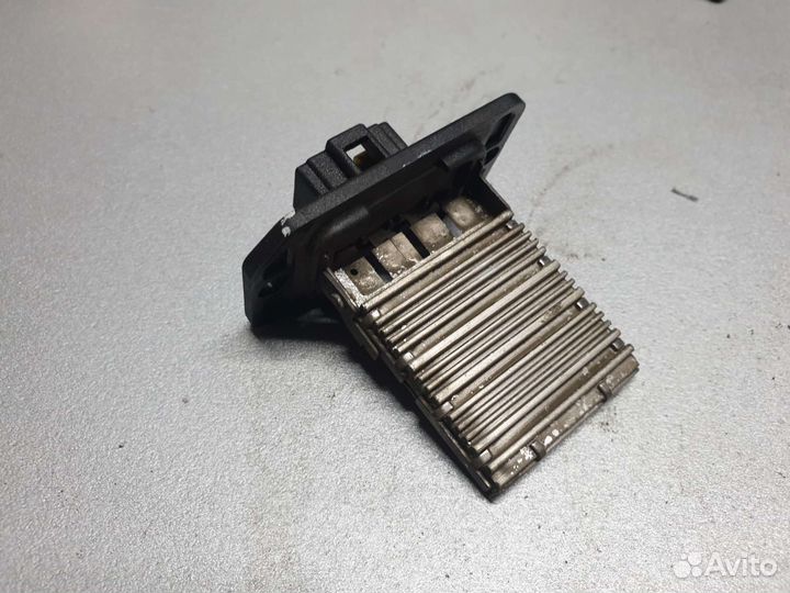 Резистор печки Kia Spectra 2007