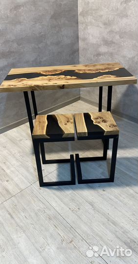 Стол из Эпоксидки и массива дерева от изготовителя