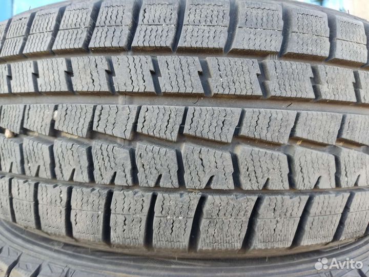 Dunlop SP Winter Maxx WM01 205/50 R17 93T