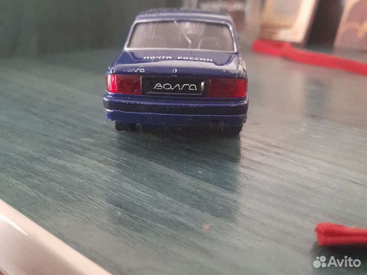 Машинка игрушечная