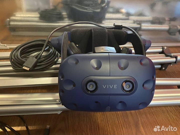Виртуальная реальность шлем HTC vive Pro Full Kit