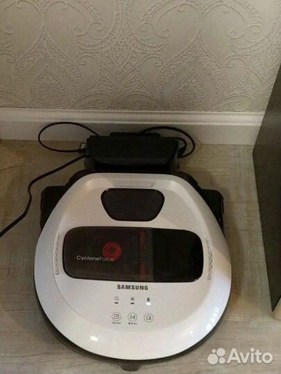 Робот пылесос Samsung