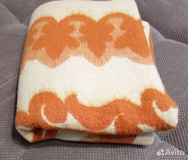 Одеяло из верьблюжей шерсти