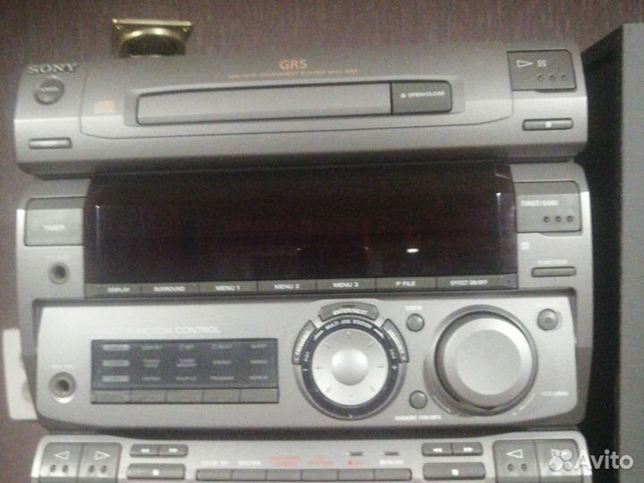 Музыкальный центр sony