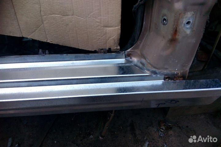 Пороги Kia Sorento 1 дорестайлинг