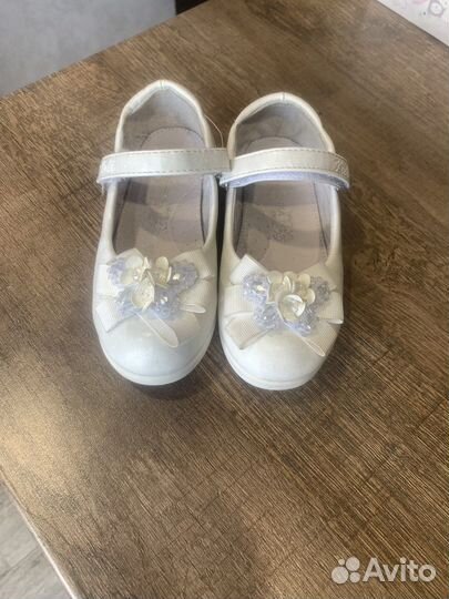 Туфли для девочки 26 размер