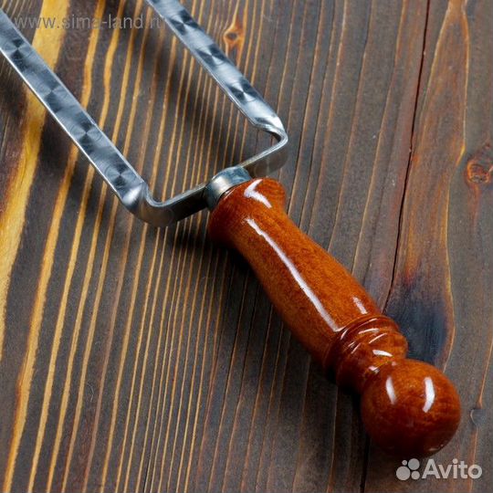 Двойной вилка-шампур с деревянной ручкой, с узором