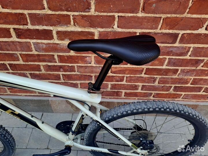 Велосипед Gt avalanche 2.0/ SLX