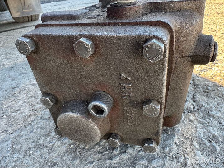 Усилитель потока