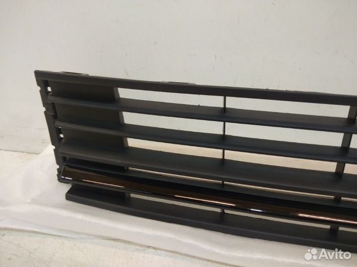 Решетка бампера передняя Volkswagen Polo 5