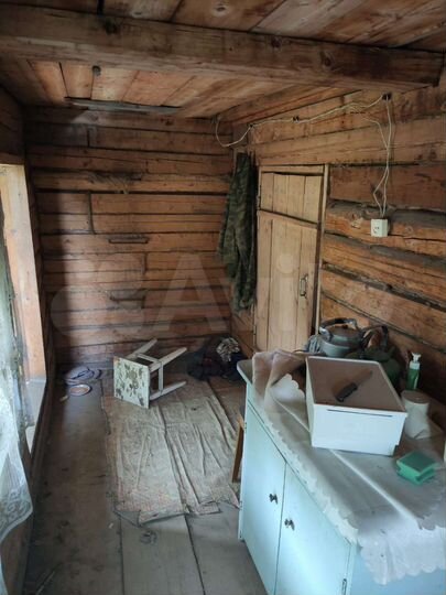 Дом 25 м² на участке 4 га