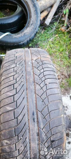 Michelin Latitude Diamaris 215/65 R16