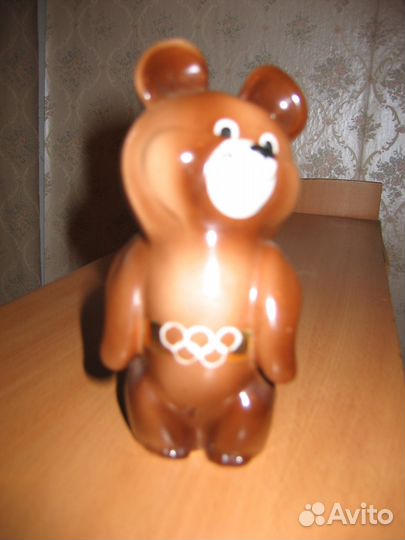 Статуетка олимпийский мишка