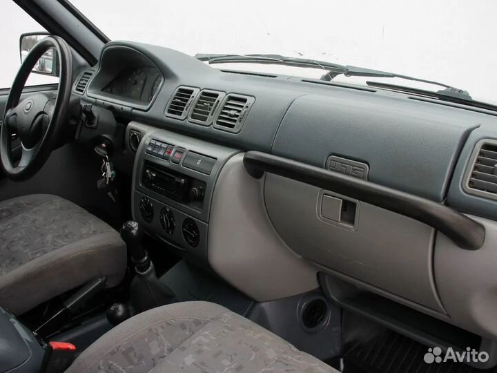 УАЗ Patriot 2.7 МТ, 2011, 169 772 км