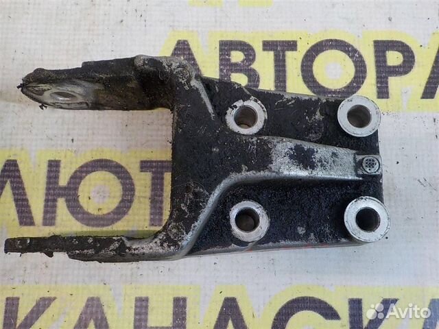 Кронштейн кпп Peugeot 607 1999-2010