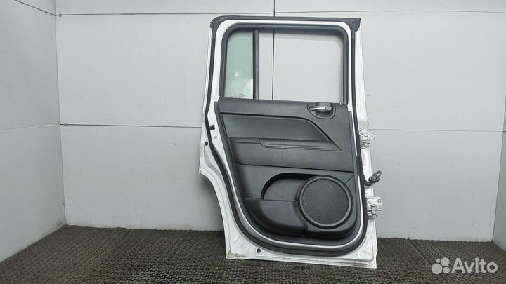 Дверь боковая Jeep Patriot 2010, 2011