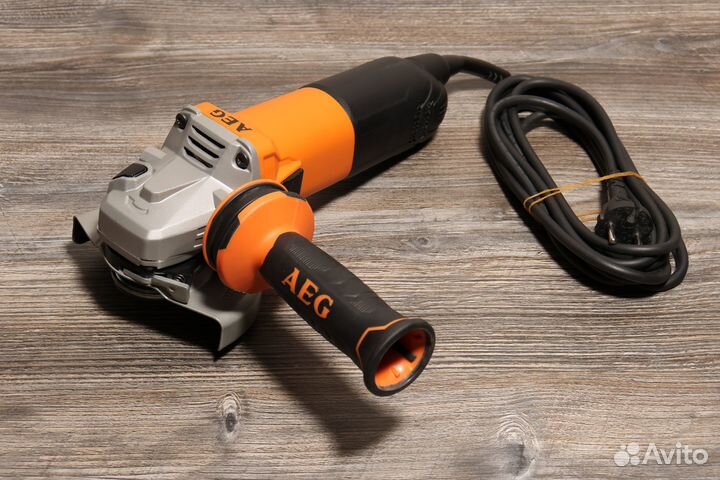 Угловая шлифмашина AEG WS13-125XE