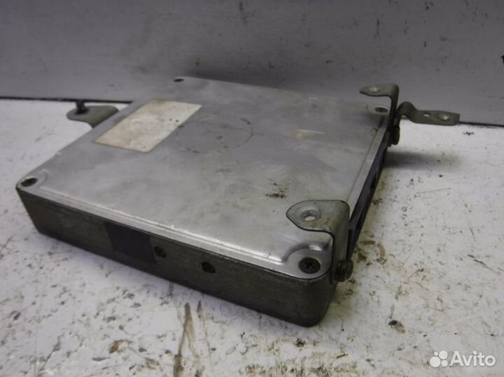 Блок управления двигателем Toyota Town Ace