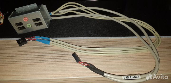 USB-порт к материнской плате