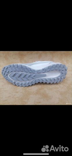 Кроссовки puma спортивные