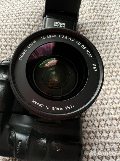 Зеркальный фотоаппарат Sony SLT-A77V