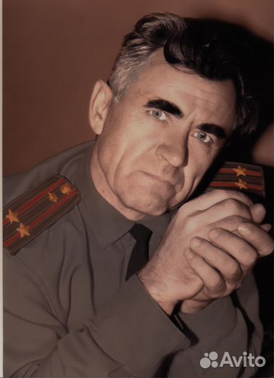 Гравер. Надписи на памятниках