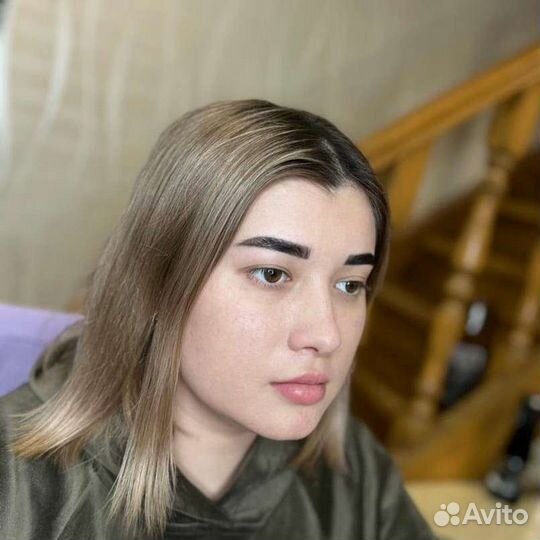 Мастер бровист