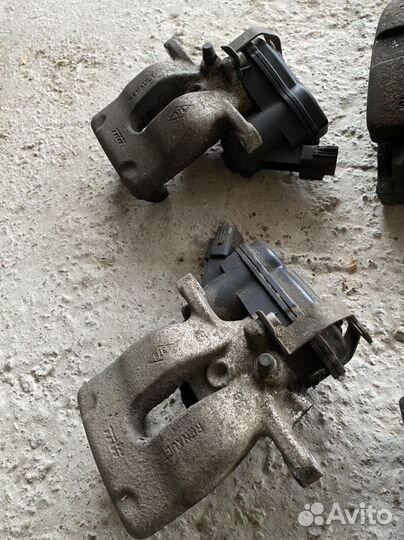 Суппорт Renault Espace V