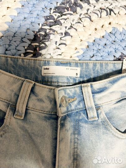 Джинсы голубые