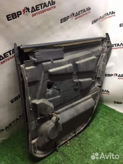 Обшивка боковой двери задняя левая Audi A6