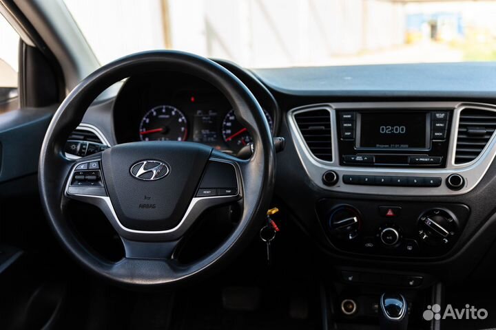 Сдаем автомобили в аренду под такси без залога