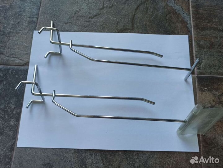 Крючки для перфорации с держателем ценника