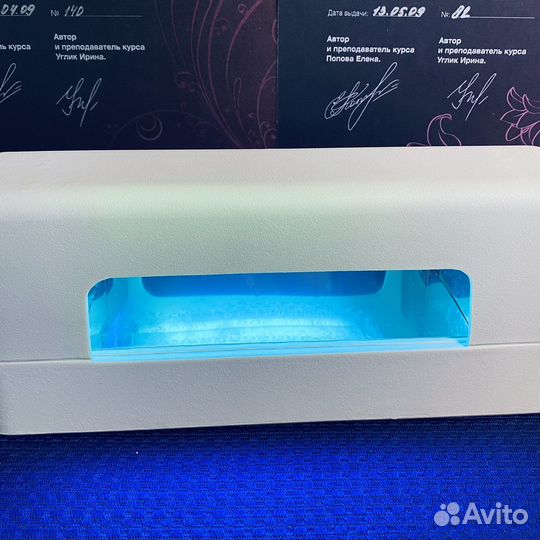 Лампа для маникюра новая