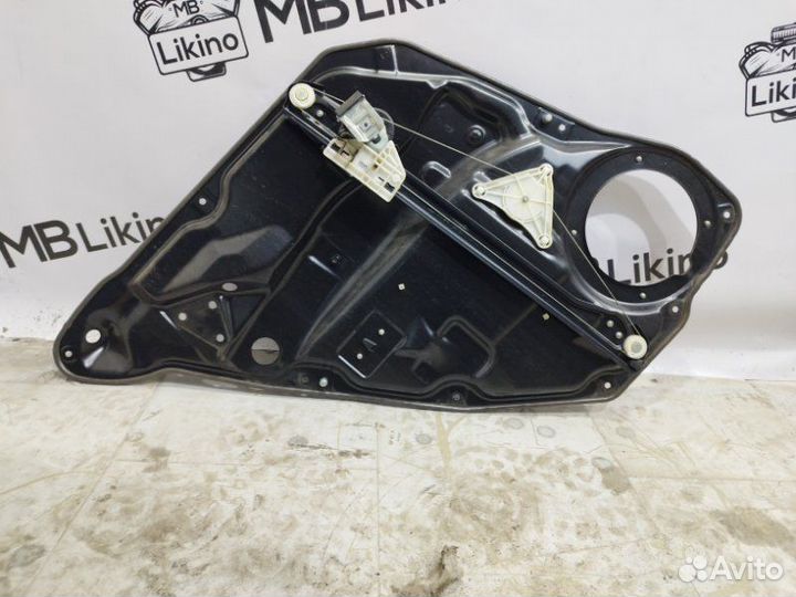 Стеклоподъемник задний правый Mercedes Gl X164