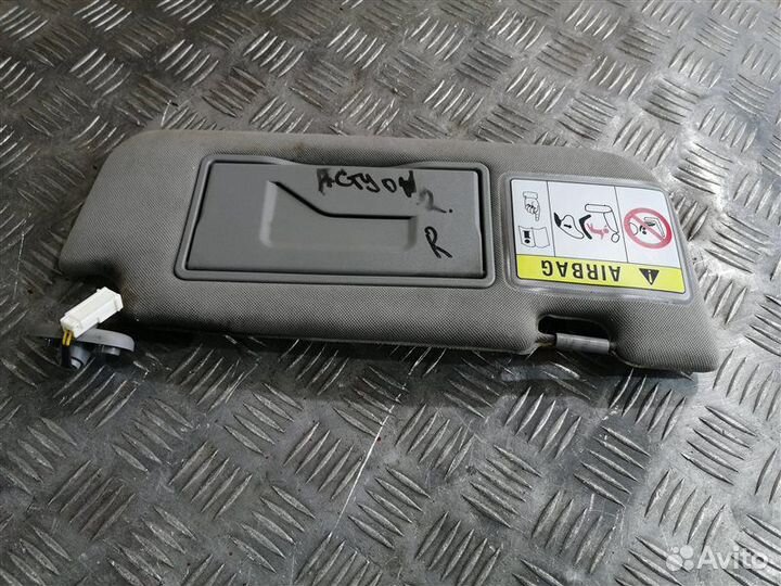 Козырек солнцезащитный передний правый Ssangyong