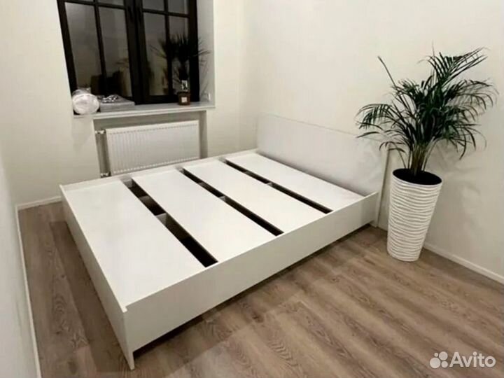 Кровать 160/180х200 белая лдсп