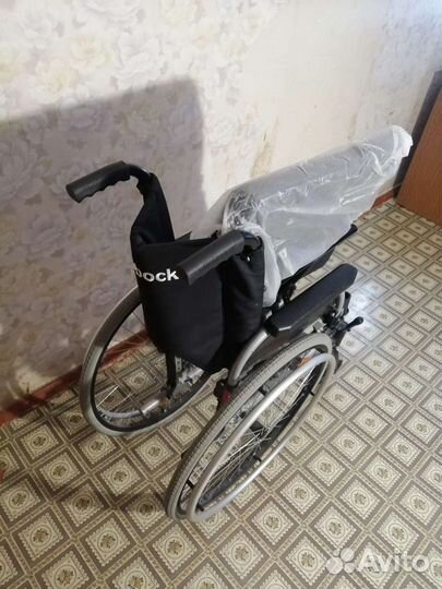 Инвалидная коляска складная б/у