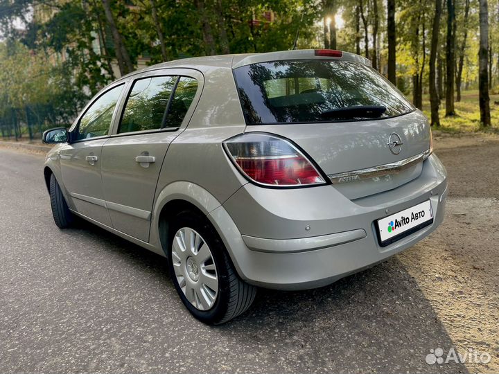 Opel Astra 1.8 AT, 2008, 188 000 км