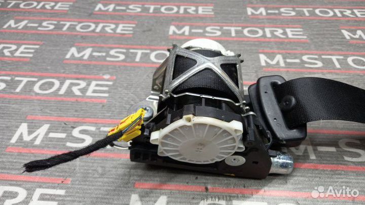 Ремень безопасности задний левый Mercedes-Benz